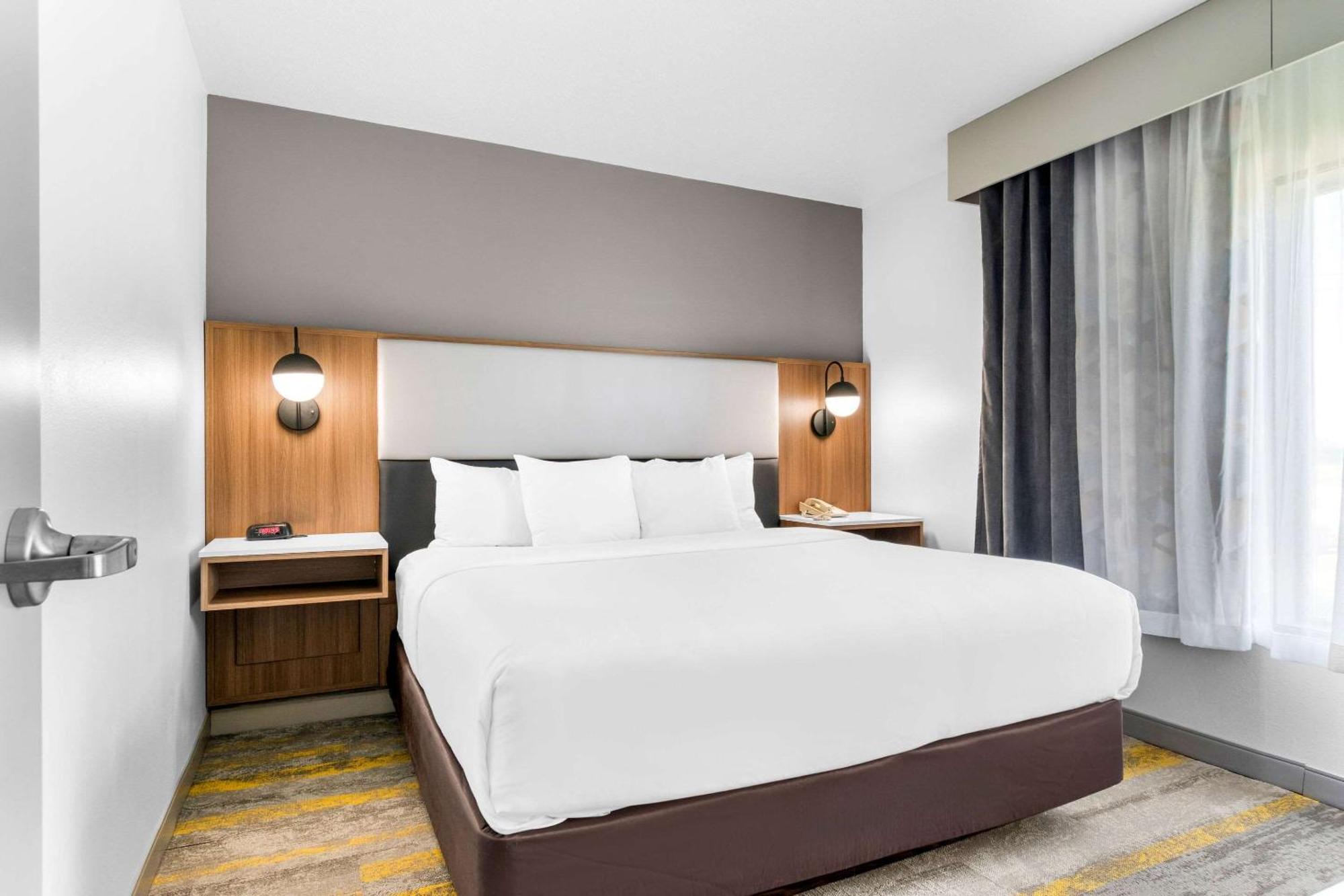 Comfort Inn & Suites York Exteriör bild