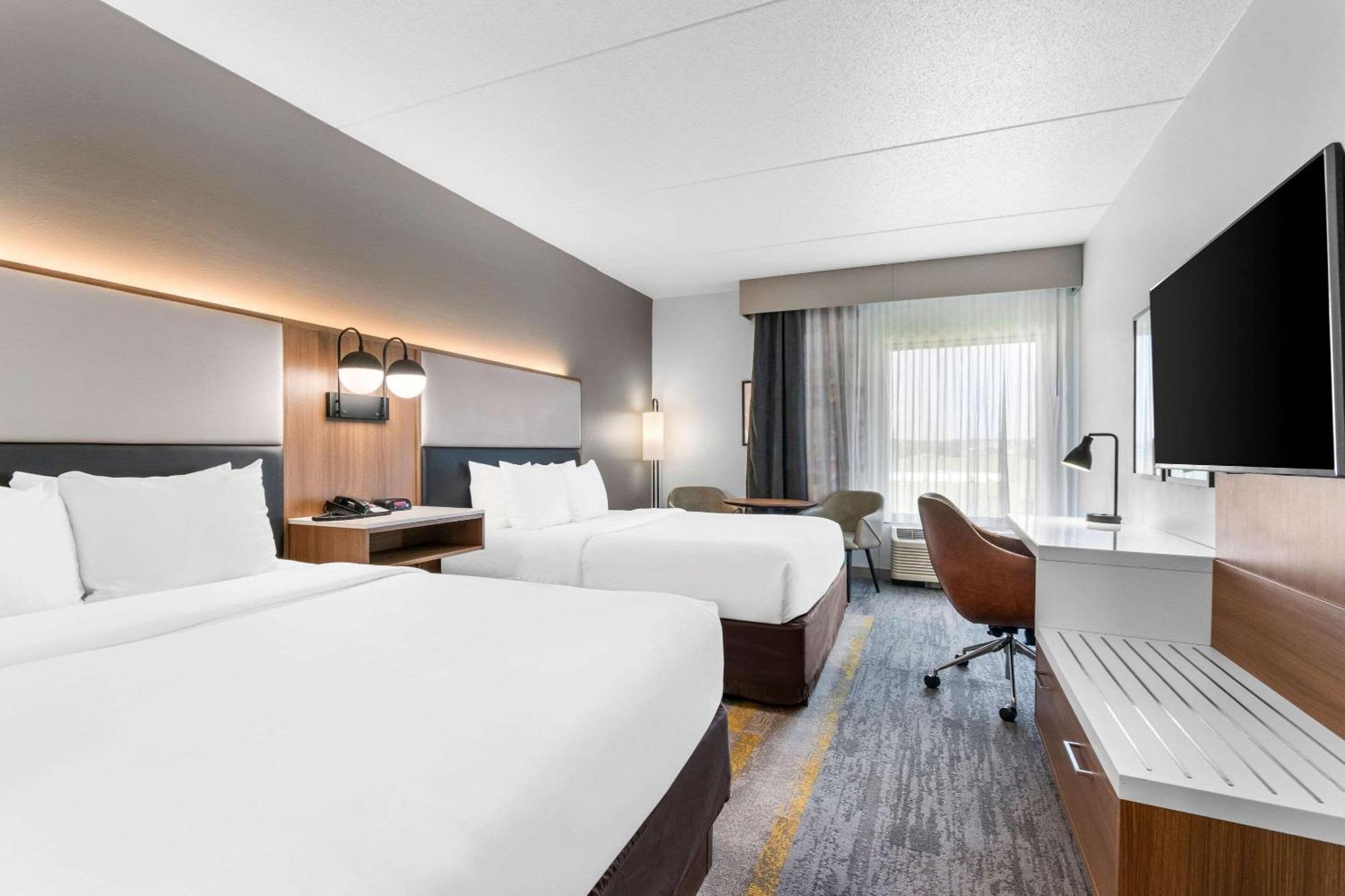 Comfort Inn & Suites York Exteriör bild