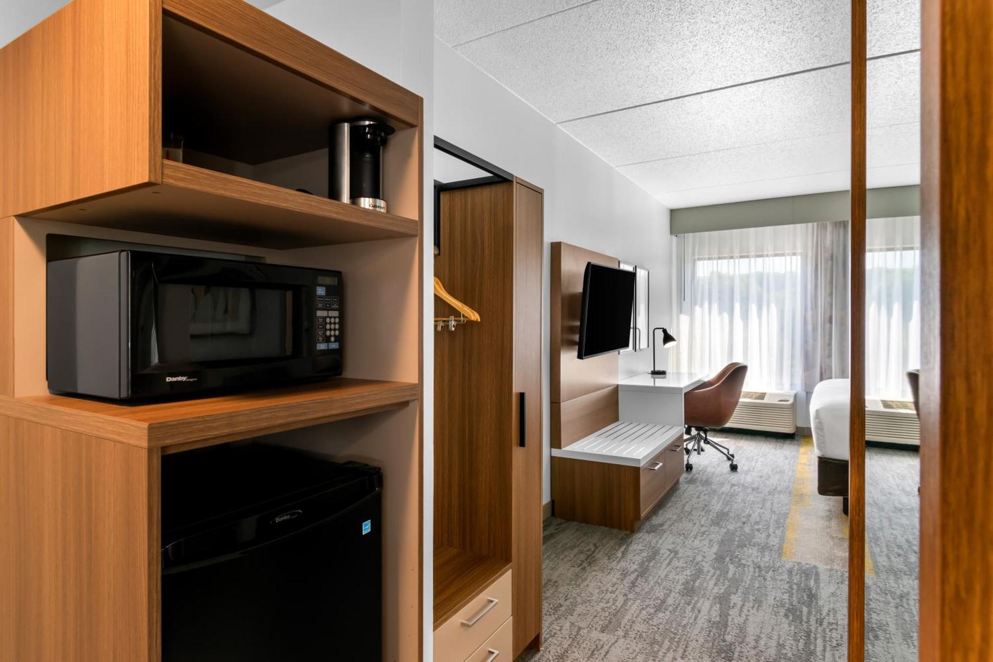 Comfort Inn & Suites York Exteriör bild